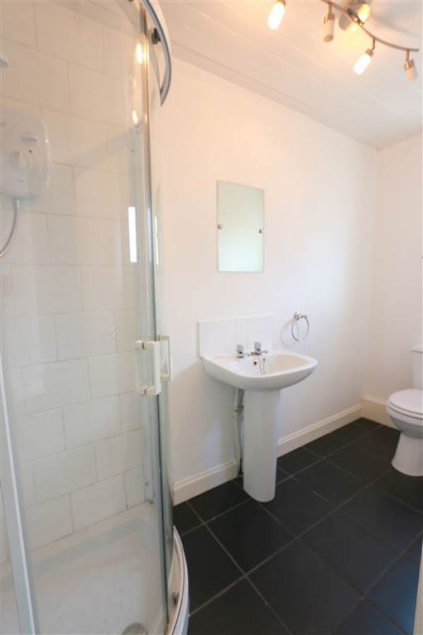 37 Castlereagh Parade