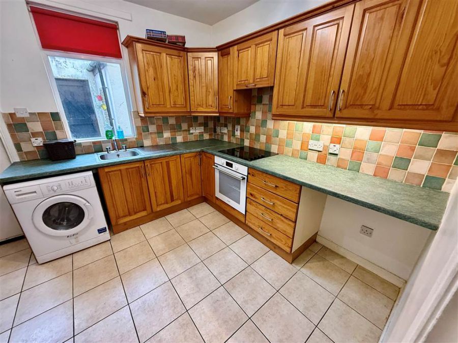 15 Castlereagh Parade