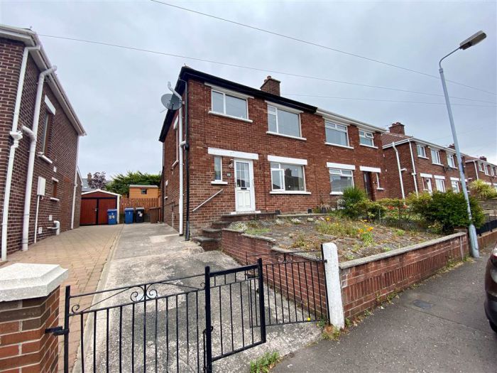 26 North Gardens, Orangefield, Belfast, BT5 6BZ