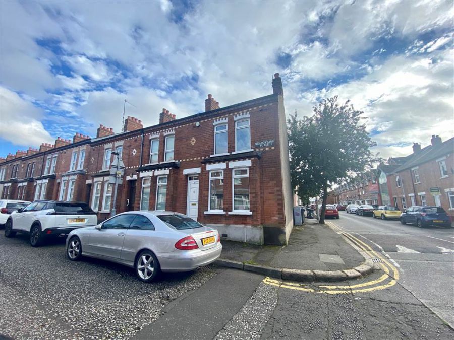 62 Meadowbank Place, Lisburn Road, Belfast, BT9 7FF