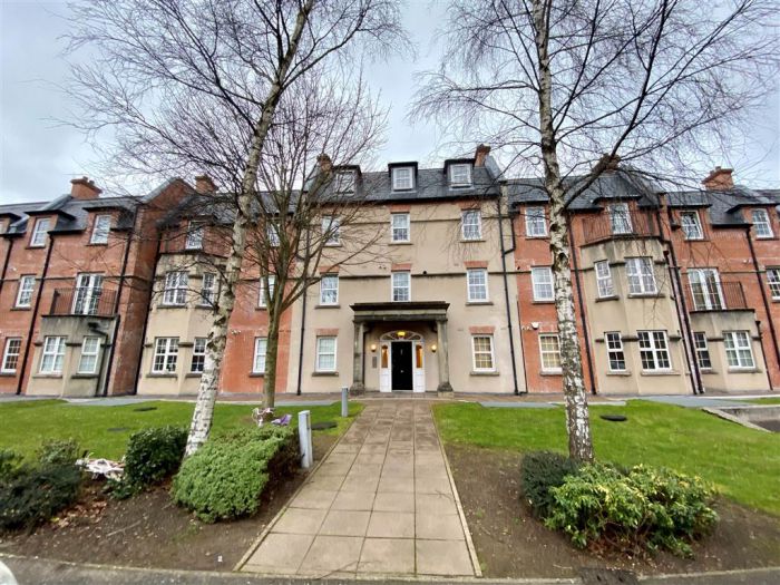 37 Milfort Mews, Glenburn Road, Dunmurry, BT17 9JE