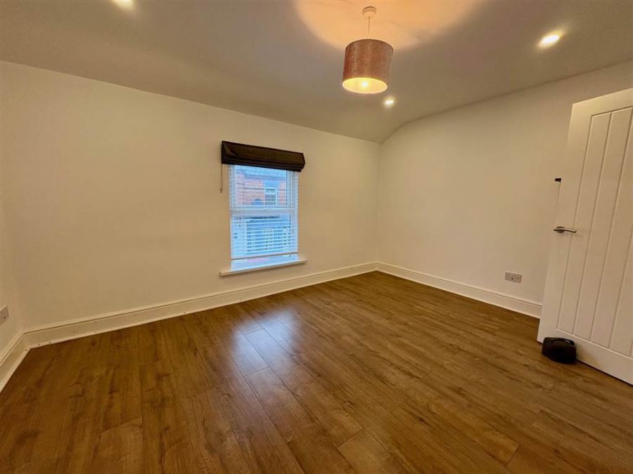 17 Glenvarlock Street