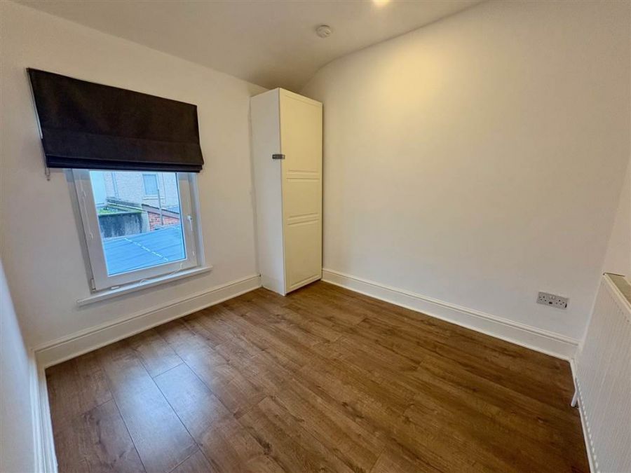 17 Glenvarlock Street