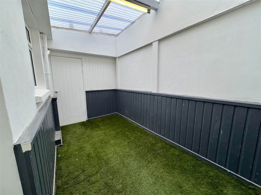 17 Glenvarlock Street