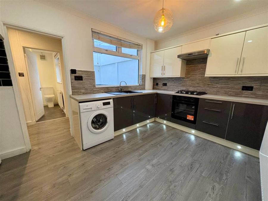 17 Glenvarlock Street