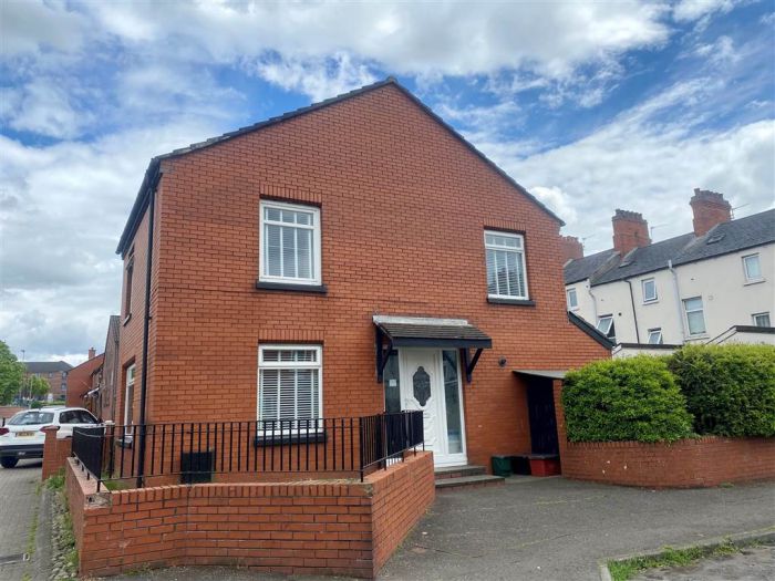 1 Mount Street South, Ravenhill, Belfast, BT6 8HX