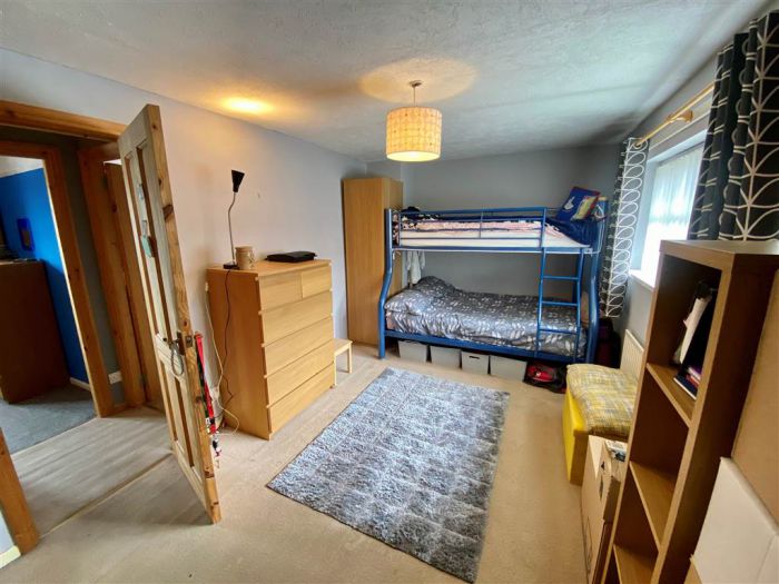 31 Clonduff Drive