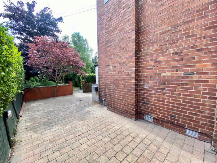367 Castlereagh Road 367 Castlereagh Road