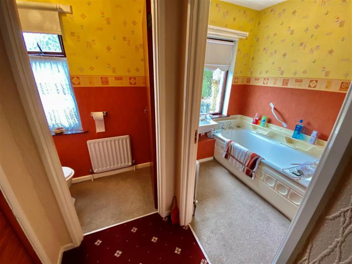 72 Downshire Park East