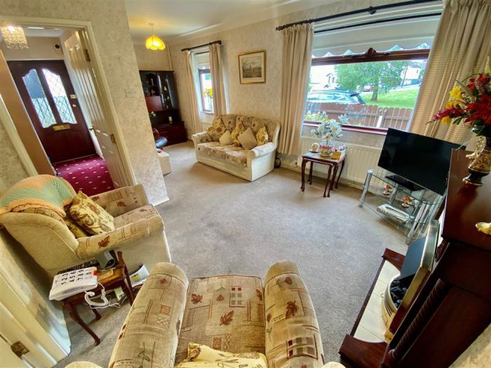 72 Downshire Park East