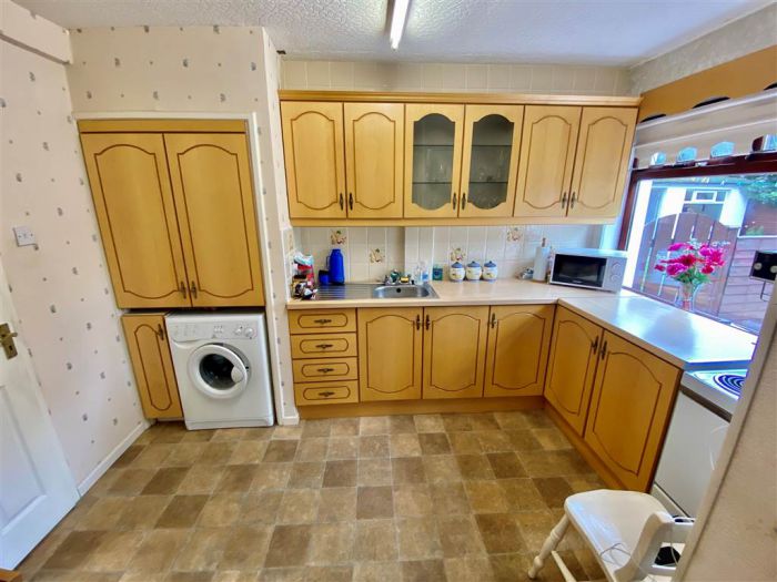 72 Downshire Park East