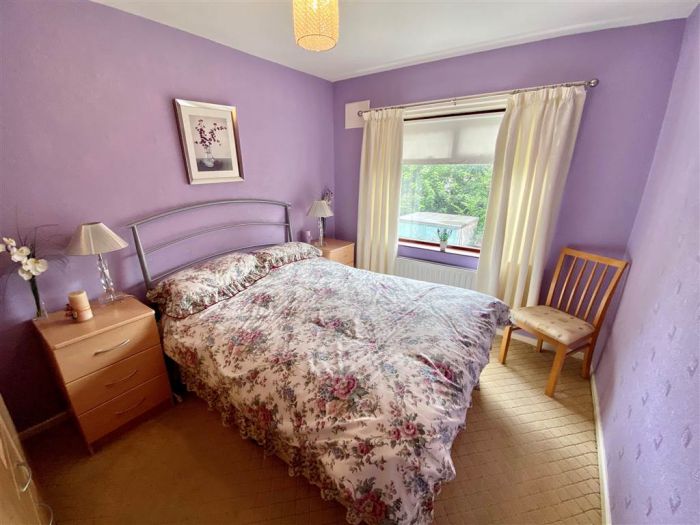 72 Downshire Park East