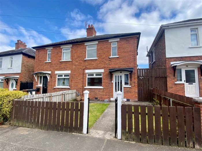 16 Mayfair Avenue, Cregagh, Belfast, BT6 9JA