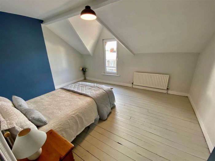 41 Belmont Church Road