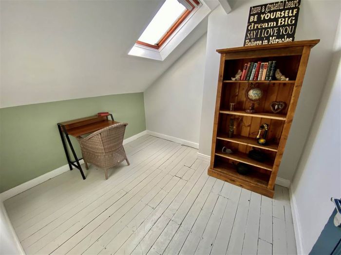 41 Belmont Church Road