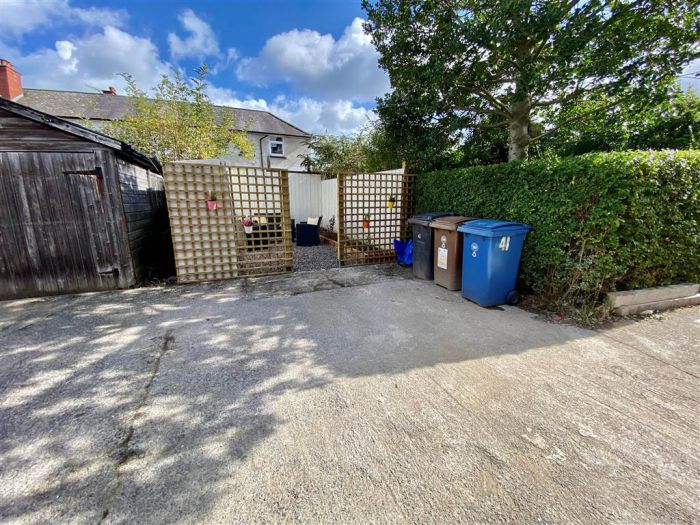 41 Belmont Church Road