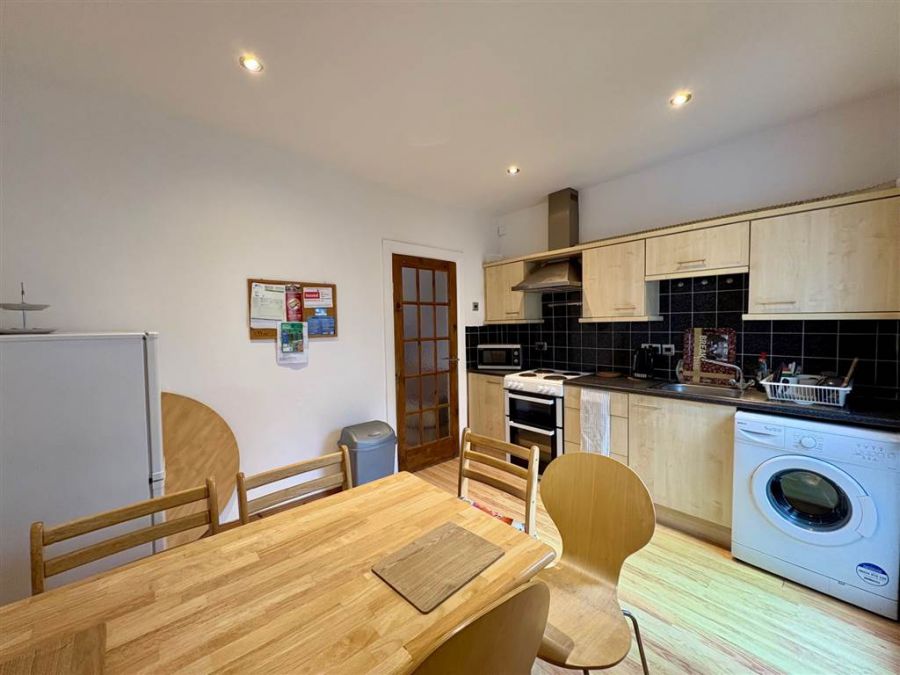 31 Glenvarlock Street