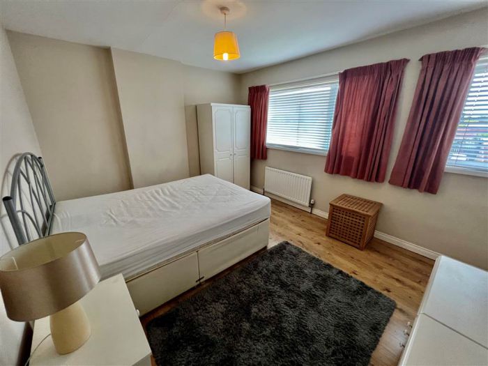 47 Brentwood Park 47 Brentwood Park