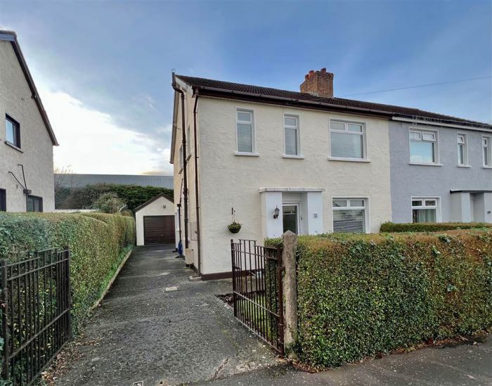 3 Downshire Park South 3 Downshire Park South