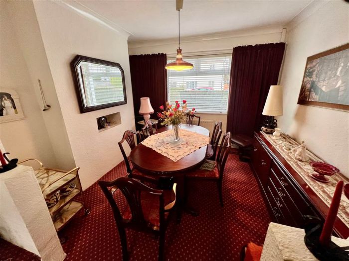 3 Downshire Park South 3 Downshire Park South