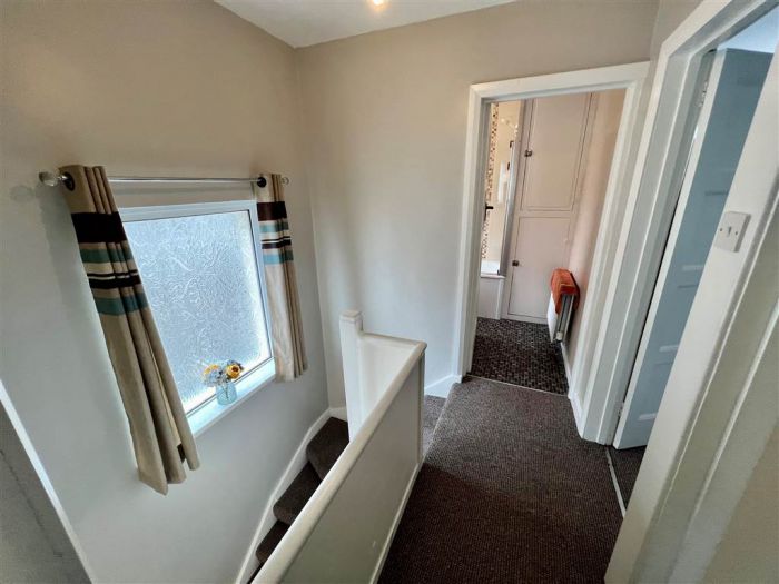 7 Stirling Gardens