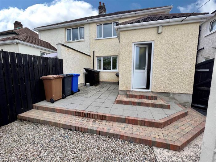 7 Stirling Gardens