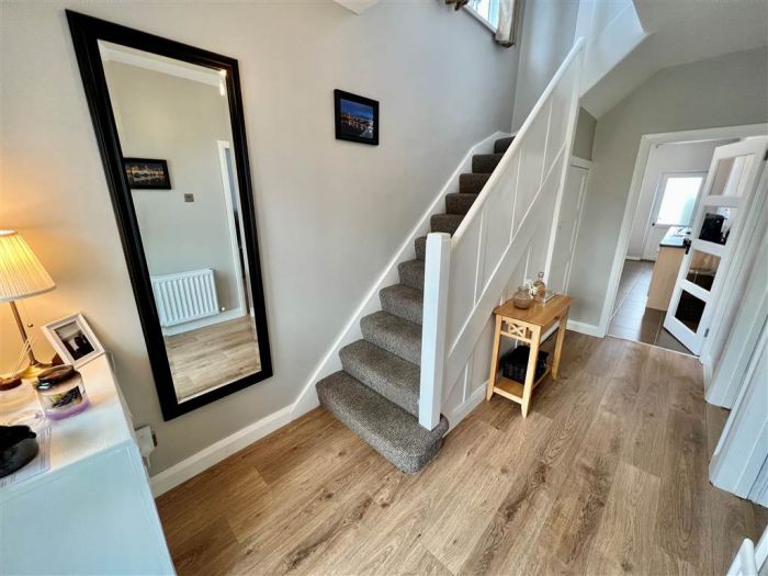 7 Stirling Gardens