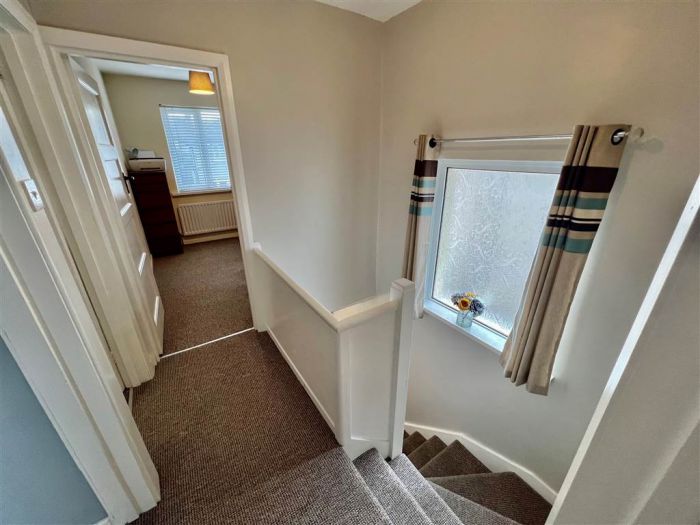 7 Stirling Gardens