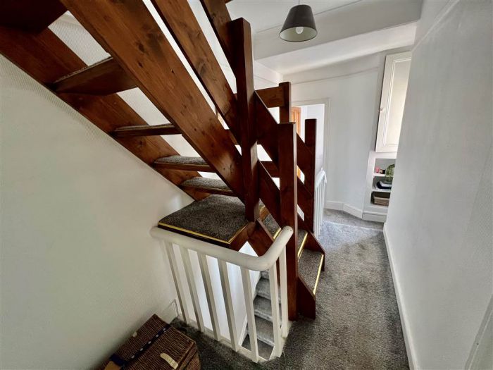189 Castlereagh Road