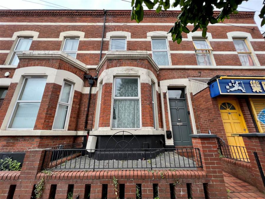 3 Agincourt Avenue