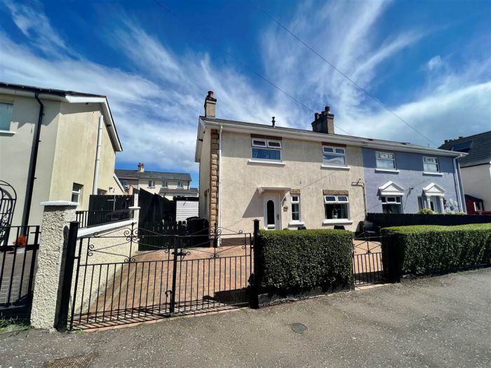 120 Rosebery Road, cregagh, belfast, BT6 8JF