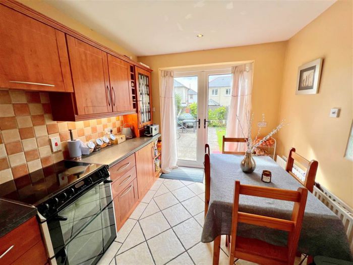 11 Chesham Parade