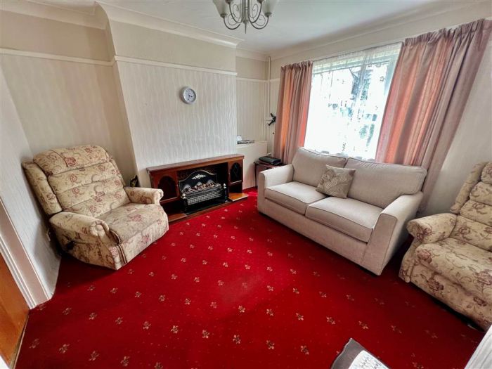 18 Downshire Park South