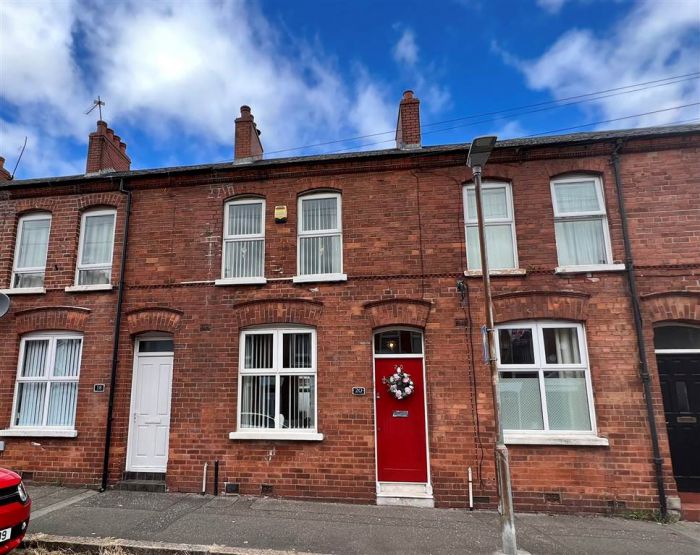 20 Isoline Street