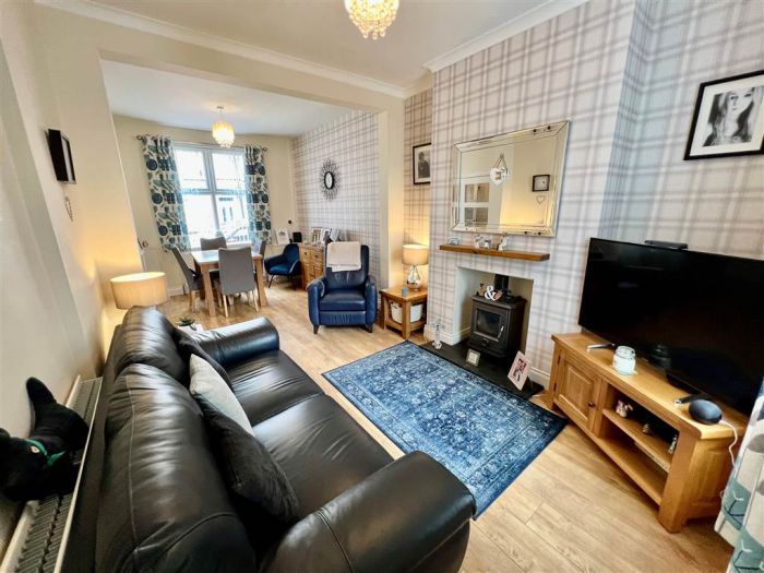 20 Isoline Street 20 Isoline Street