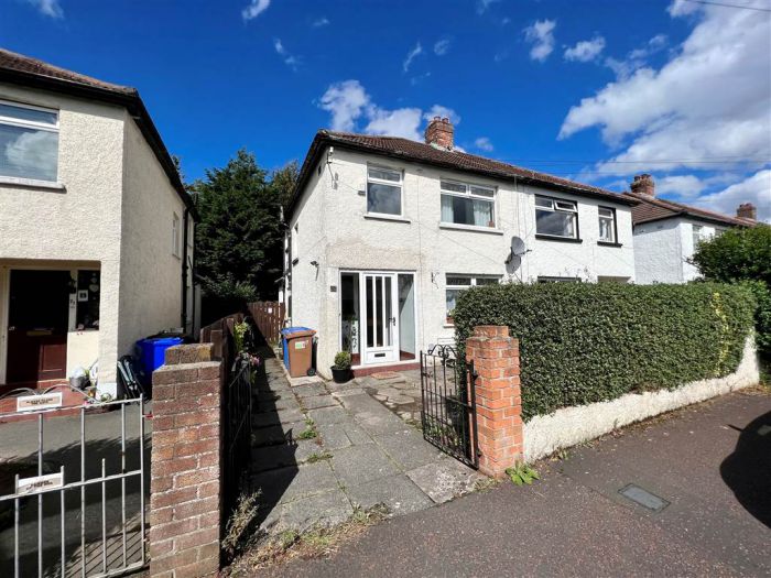 19 Sunderland Road