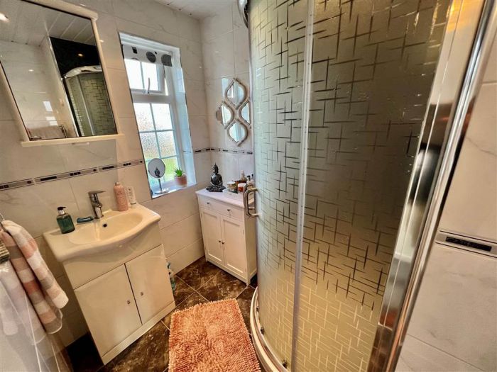 33 Trassey Close 33 Trassey Close