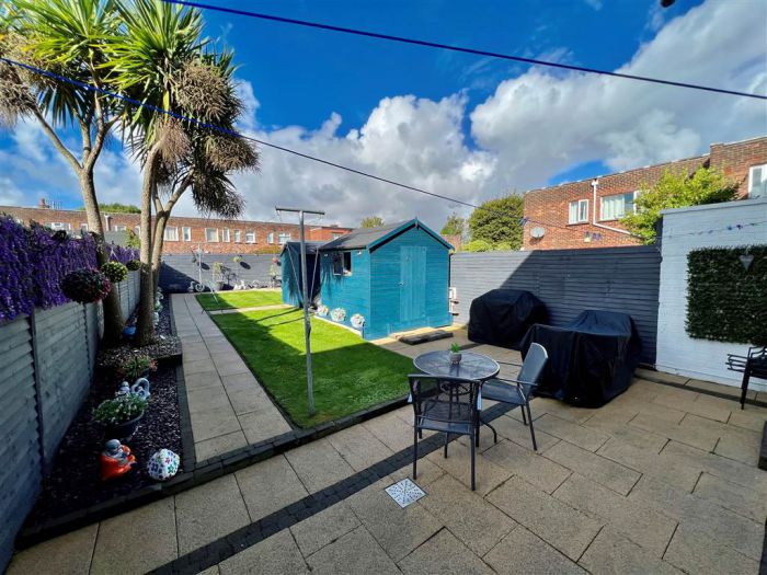 33 Trassey Close 33 Trassey Close