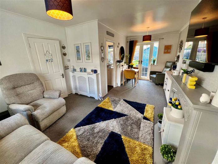 33 Trassey Close 33 Trassey Close