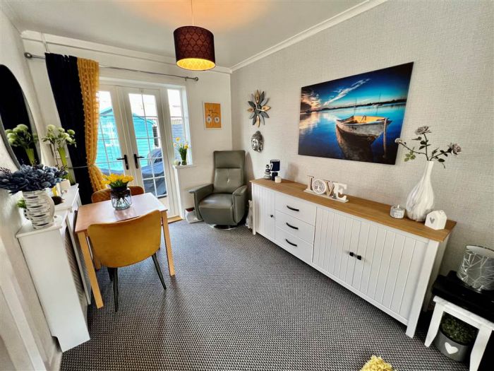 33 Trassey Close 33 Trassey Close