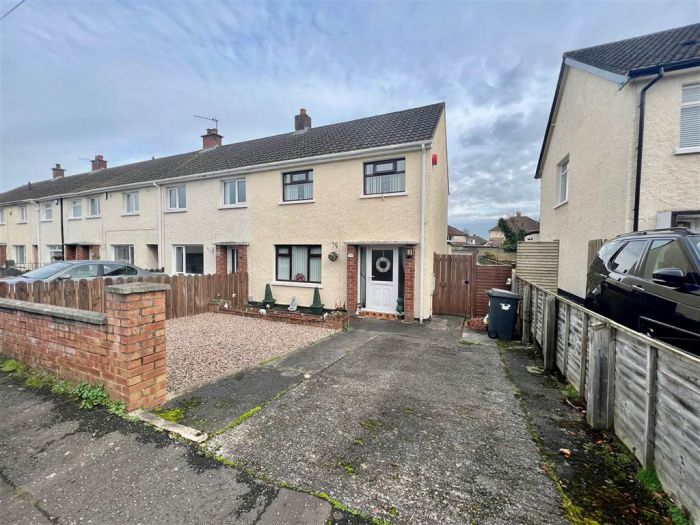 24 Downshire Park East