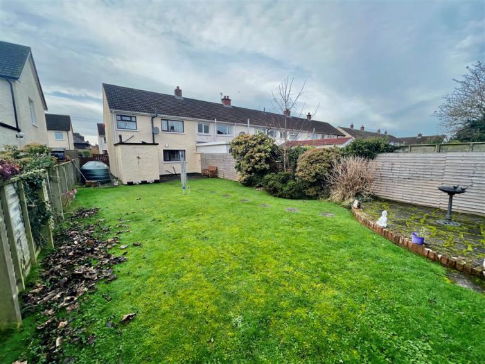 24 Downshire Park East