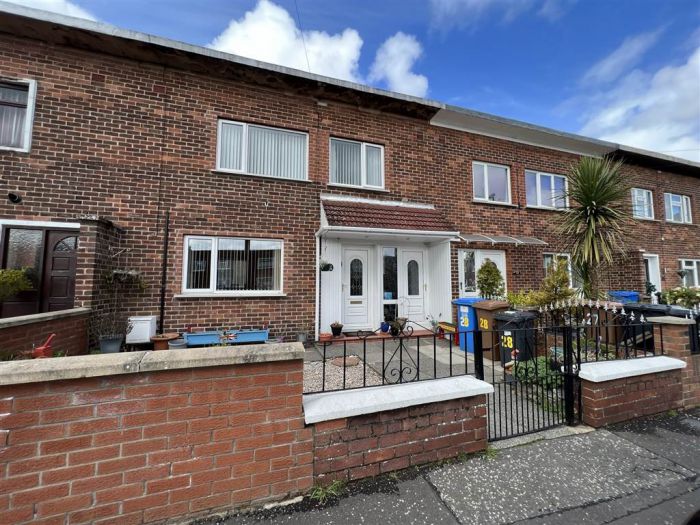 28 Trassey Close, Cregagh, Belfast, BT6 0DY