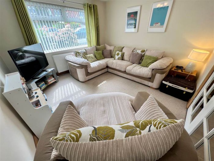 27 Castlemore Avenue