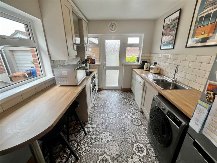 27 Castlemore Avenue