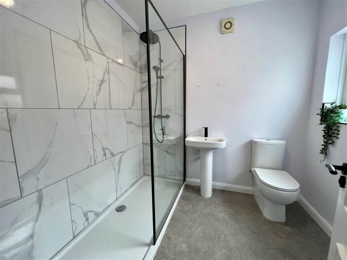 67 Greenore Street 67 Greenore Street
