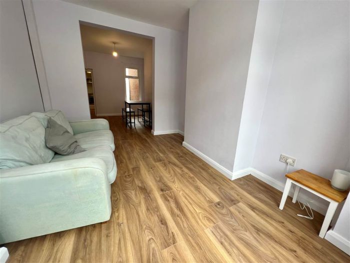 67 Greenore Street 67 Greenore Street