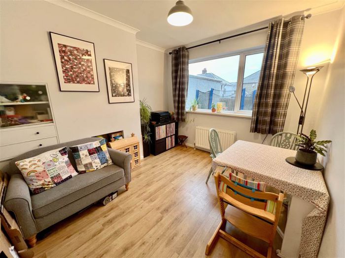 17 Stirling Gardens 17 Stirling Gardens