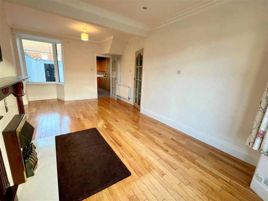 17 Willowfield Crescent