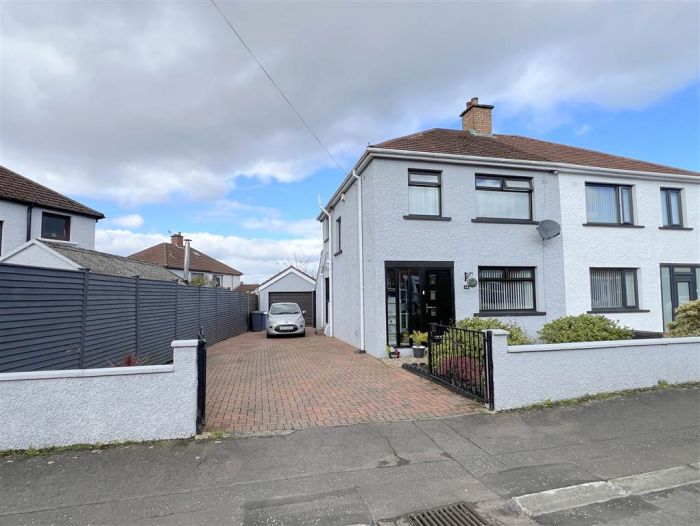14 Glensharragh Avenue